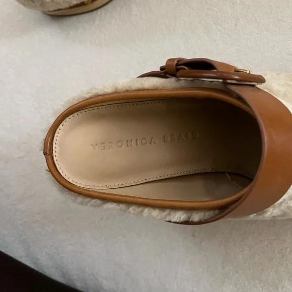 Veronica Beard Beige Shearling Clog Mules with Brown Leather Strap - Picture 2 of 4